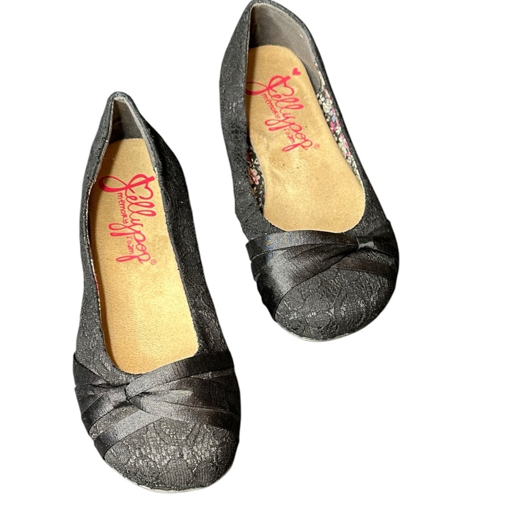 Jellypop Women's Black Flats